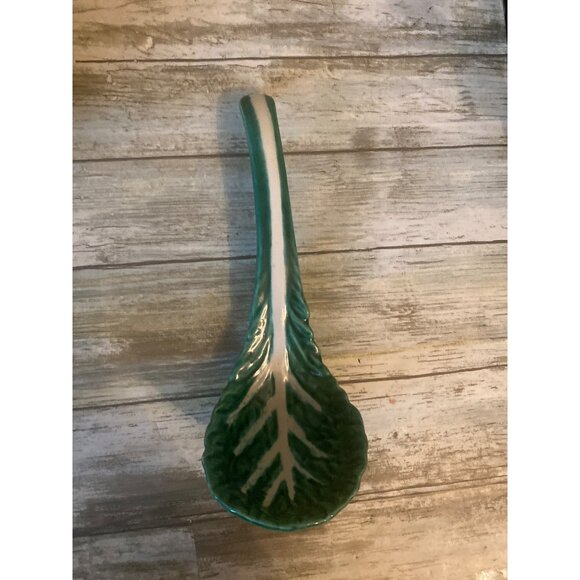 Vintage Green Cabbage Leaf Soup Tureen Set with Ladle - No Maker’s Mark - Picture 7 of 13
